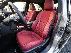 ׿˹ ׿˹IS 2015 200t F SPORT
