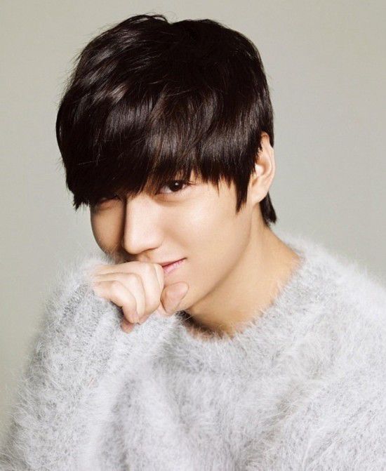 2006�~�A������X�t�m���K���ն�n�����X�D�A2009�~�]���t�m������˨k�l�n������T�����W�A��������@�u�k�P�A����o����ʷQ�t�ޤj��̨ηs�H���Q2011�~�X�t�����m�����y�H�n���k�D���������Q2012�~1��4��A������Q����̰��˹�|���R���a�A�˹�x[1] �A�P�~�b��V���@�m�H�q�n���Ĥ@���D�ԥj�ˡA���t�j�N�Z�h�Z���@���Q2013�~�b���갸���@�m�~�Ӫ̡̭n�����t�Ұ궰���~�Ӫ̪��Ĥ@���C