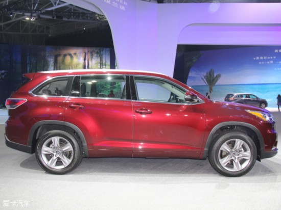 秋<em>冬季</em>流行色彩 酒<em>红色</em>中型SUV推荐--人民网海