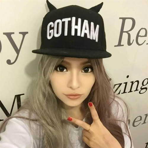 台艺人淘宝买假名牌包诈友人 遭判刑4个月(图