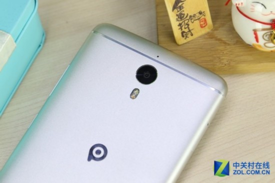 享逼真裸眼3D PPTV PP·king 7s图赏