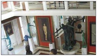 10亿元拍下名画 揭秘体娱圈土豪爱好