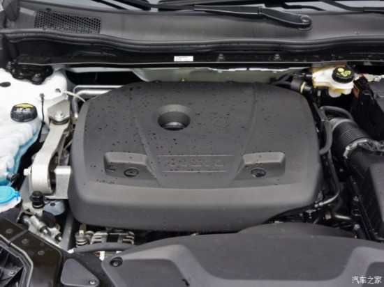 �ֶ���(����) �ֶ���V40 2016�� 2.0T T4 ���Ű�