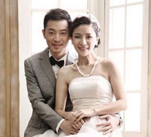 沙溢易容拍戏老婆胡可拒绝与其拍吻戏 结婚五