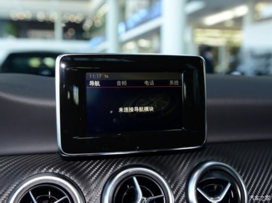 ����(����) ����A�� 2015�� A 200 �˶���