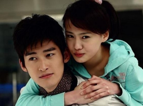 古力娜扎舌吻艳照是炒作?张翰与郑爽分手内情