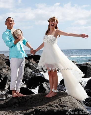  应采儿晒照 高调 秀恩爱  网友:这简直是在杀狗啊