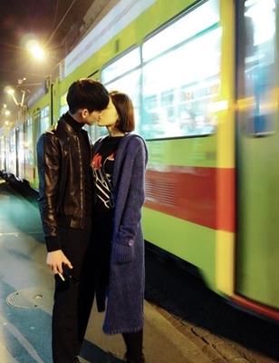 曝张翰娜扎陷冷战 古力娜扎与冯铭潮亲吻照曝