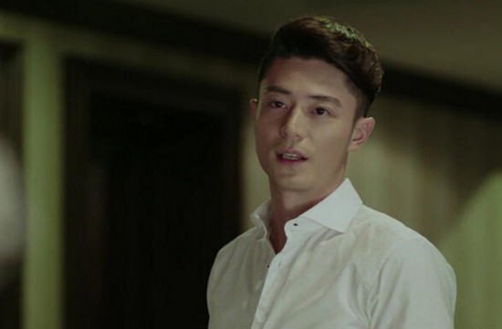 一线男星外增高:霍建华身高不够发型凑 王凯背