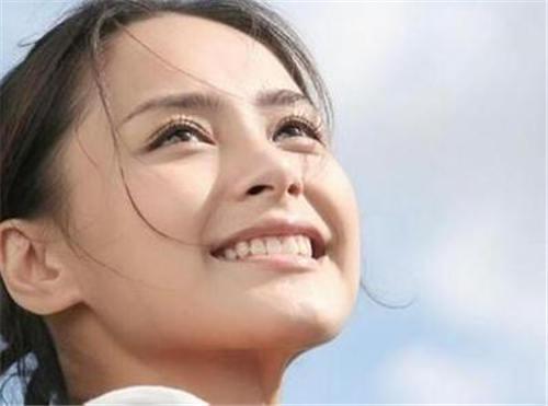 朱茵晒自拍被赞画中飘下来的脚镣围观手铐自仙子美女情趣明星图片