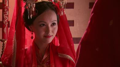 范冰冰杨幂章子怡唐嫣刘诗诗 凤冠霞帔谁最美