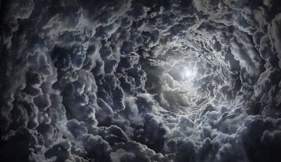 摄影师用迷人云图制作壮观天体照(图)