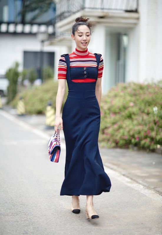 水台恨天高已OUT 学周迅大幂低跟鞋的优雅--时