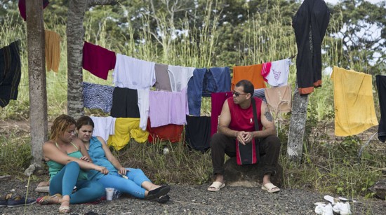 2000多名古巴非法移民滞留哥斯达黎加 赴美路