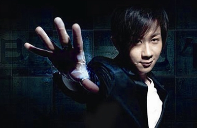 刘谦称不会给妻子表演魔术:工作必须和生活分