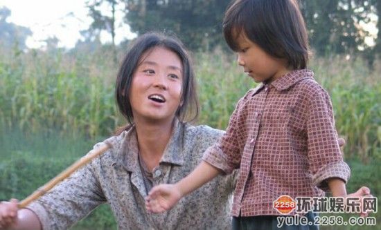  刘亦菲扮村姑 仍是仙女 女星扮村姑谁仍美?--重