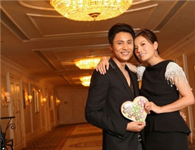 赵薇自称脾气好:与世无争呆若木鸡 揭秘赵薇豪