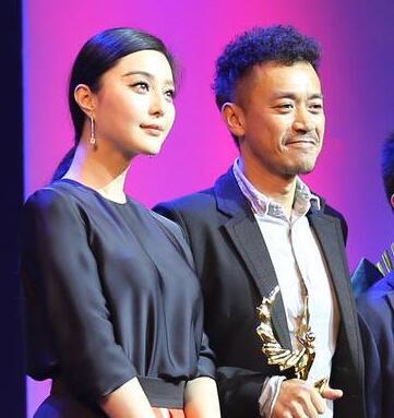 学兵吸毒被抓后首度现身 揭秘王学兵范冰冰分