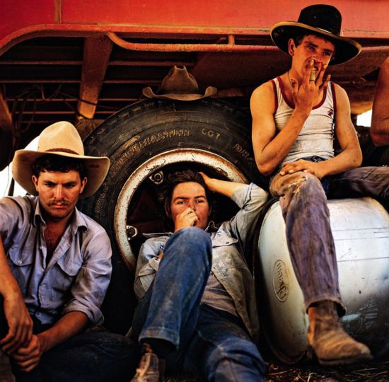 瑞典摄影师拍摄澳大利亚牛仔艰苦的生活(高清