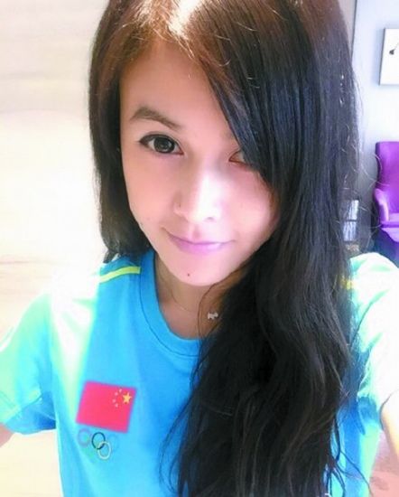 自由滑雪空中技巧美女晒自拍:我不喜欢冬天(图