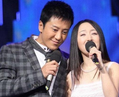 歌手毛宁吸毒遭举报被抓 神出鬼没的朝阳群众