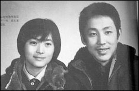 甄子丹为80后娇妻庆生揭汪诗诗个人资料 盘点明星娇妻