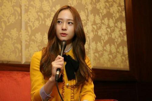f(x)郑秀晶中国电视剧首秀 担当"毕业季"女主角