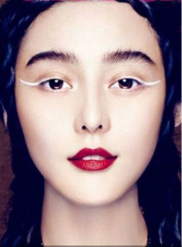 劉亦菲孫儷楊冪 20位美女“濃妝”丑哭了！