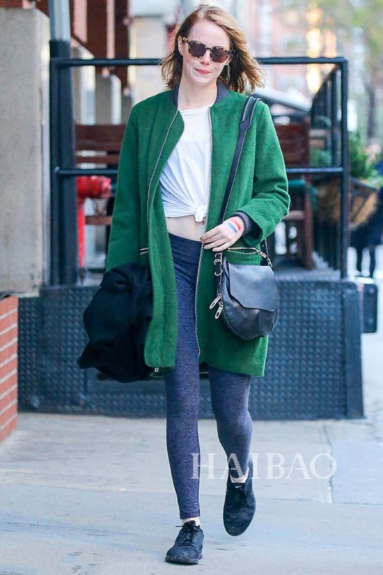 ꡤ˹ͨ (Emma Stone) ɫŦԼ