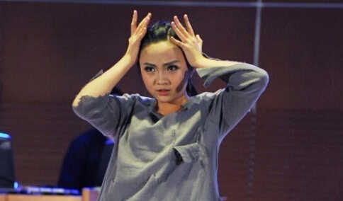 16岁林妙可晒彩排照 揭林妙可显赫家世背景出