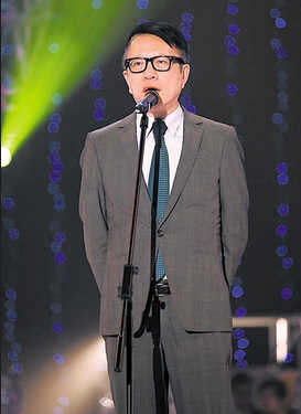 叶家宝纵容亚视欠薪 曾为筹集资金奔波使亚视