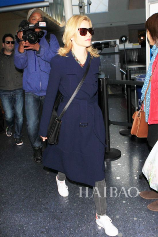 ɯס˿ (Elizabeth Banks) µִɼʻ