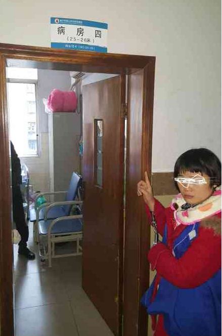 90后女子扮护士偷婴儿被抓 谎称带娃去检查(图