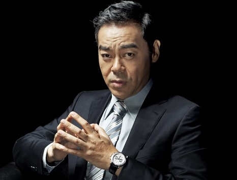 刘青云将任金像奖司仪 揭刘青云老婆郭蔼明资