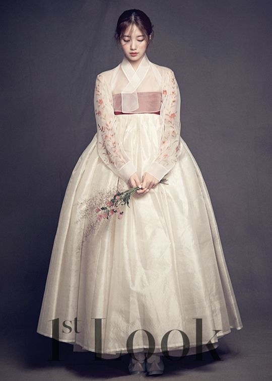 韩服婚纱图片_秀智韩服婚纱(2)