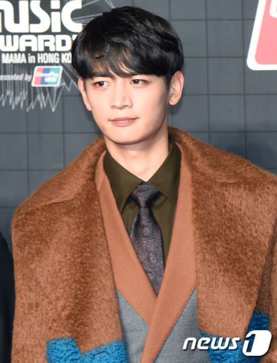 2015MAMA̺ EXOȫԱ̩ȹԽͼ