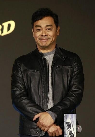 刘青云将任司仪：曾是两届金像奖影帝 刘青云演艺生涯揭秘