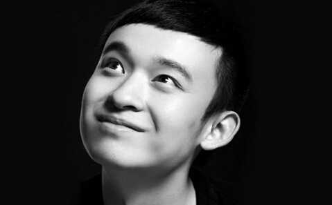 董子健亮相影展 年纪轻轻拥有影视公司19岁就