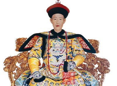 据《老年日报》报道，乾隆皇帝在位60年，获得89岁的高龄，这都要归功于他独到的养生秘诀
