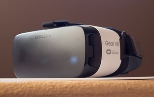 手機3D VR眼鏡體驗淺談：真實與虛幻 
