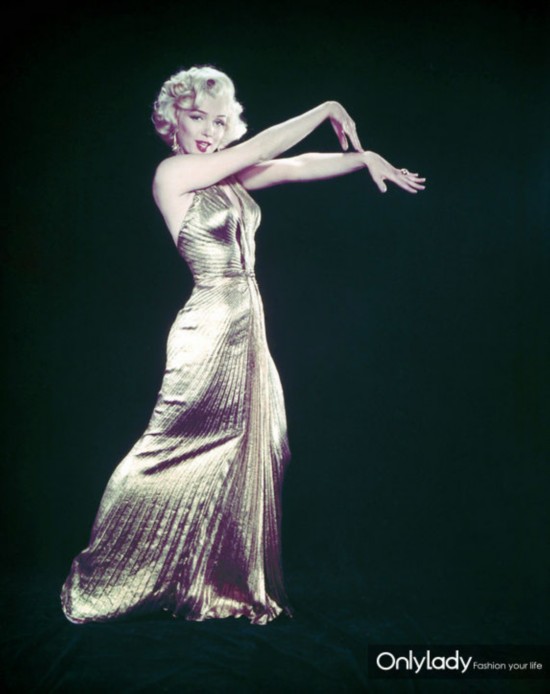 marilyn-monroes-publiciry-shot-1953-h724