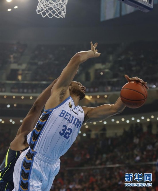 (集锦)CBA700万先生罚球绝杀 北京vs广东止