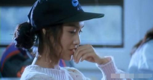 星爷早期作品笑翻全场大盘点     《逃学威龙2》的书