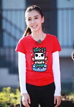 邓超为蜡像量身 曝孙俪上跑男南京录制花絮撕名牌把邓超撕碎