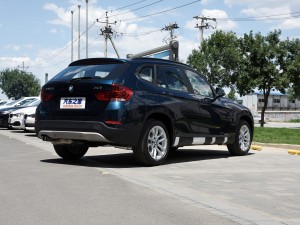 �������� ����X1 2015�� sDrive18i ʱ�н�����
