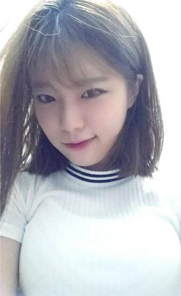 韩女星车祸身亡年仅22岁 姜斗丽昔日清纯照片