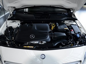A2015 A 200 ˶