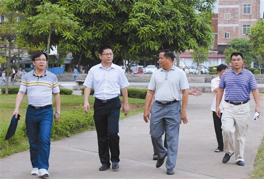 港南区:严实相济抓作风 精准发力保增长