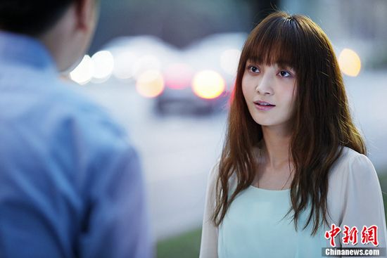 姚笛《爱情碟中谍》中与雷佳音闹“分手”(图)