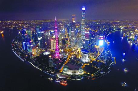 10月4日航拍的上海浦东陆家嘴夜景.